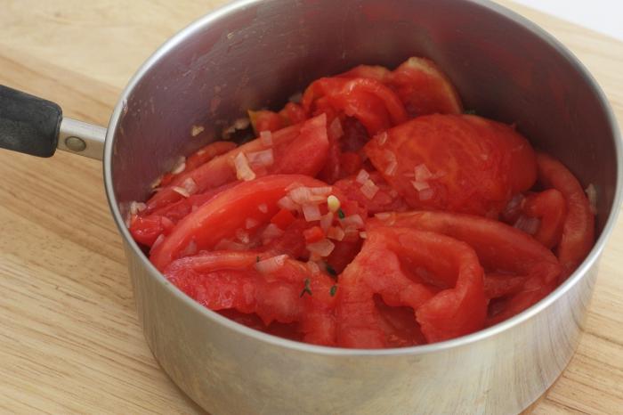 Cómo hacer ketchup de un tomate?